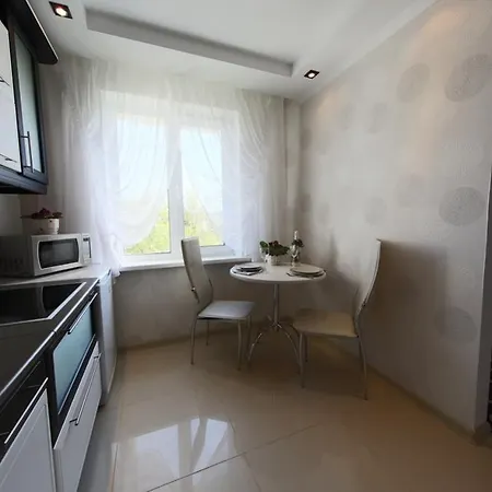 Apartment Orlovskaya 86